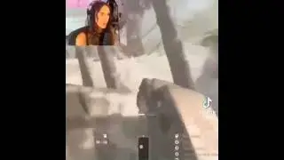 Yeah She's a pro 