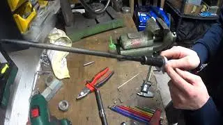 Ремонт газового упора багажника