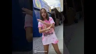 🤣ELA FAZ DANCINHA NO 