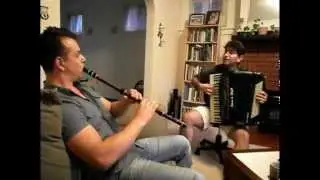 Nikola Gaidarov (kaval) and Vladimir Mollov (accordion) having fun in Pittsburgh