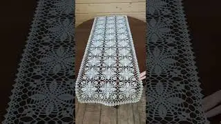 Дорожка на стол вязаная крючком из мотивов