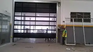 Hızlı ve Otomatik PVC Kapı