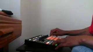 Native Instruments Maschine Mk2 Demonstration
