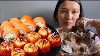 @bymeriasmr273 роллы с соевым соусом asmr
