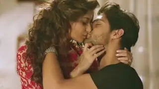 Hot🔥Romantic Romance Love Status Video 2020 |💋 Lip Lock Kiss Status|🌺🎶 𝕊𝕂𝕄  ℂɾҽαԵ𝕚́օղ ||
