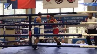 Максим Котов одержал вторую победу на чемпионате по боксу