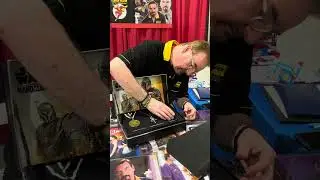 SalesOne Studios: Mandalorian Gift Set - unboxing video with Brian O'Halloran @ Terrificon CT 2024