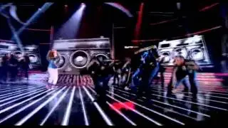 Cher Lloyd - Walk This Way