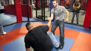 Operation Repo star Lou Pizarro fights in the MMA cage