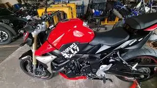 MotoKuznia SUZUKI GSR 750 YOSHIMURA
