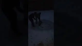 рубим прорубь
