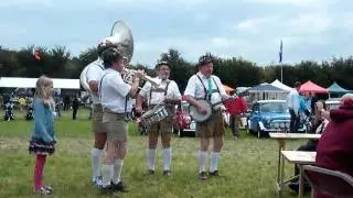 umpah wandering at shackerstone