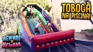 MENINOS VS MENINAS: DESAFIO DO TOBOGÃ NA PISCINA!!! [ REZENDE EVIL ]