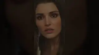 -Селин,выйдешь за меня?💔