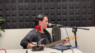 Mi dolor está en el aire de Lydia Ruiz