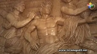 Сергей Комар создает уникальные картины из дерева