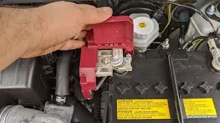 How to Properly Disconnect Car Battery when Not in Use - Vacation
