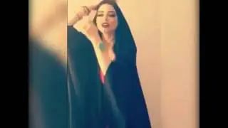 رقص المغربيه جليله بالعبايه العراقيه