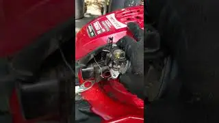 disassemble and cleaning Troy Built lawn mower carburetor