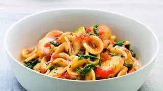 (329)🟡 Orecchiette with potatoes 🥔 rocket 🥬 with tomato 🍅 easy and fast 🥰
