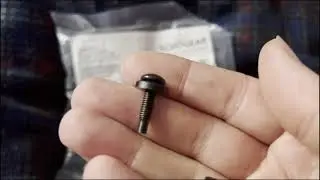 DULL Review - ECHOGEAR 10/32 Rack Mount Screws