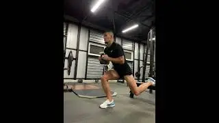 Приседание с одной ногой на опоре