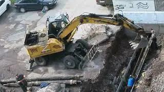Работы во дворе 17