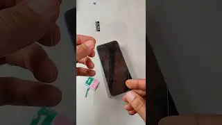 Как наклеить защитное стекло?