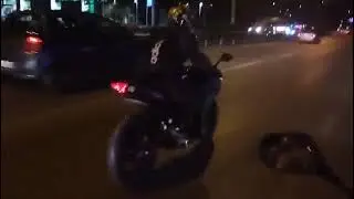 Yamaha r25 Egsoz Patlatma Egsoz Alev Aldı