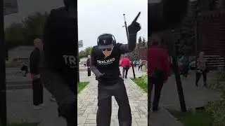 Модный дед танцор! 