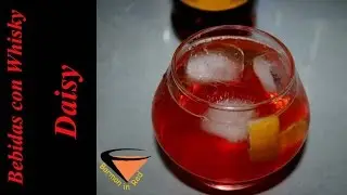 como preparar el coctel WHISKY DAISY