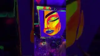 Картина флуорисцентными красками, светится в ультрафиолете.