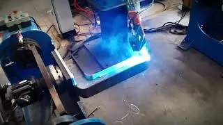 Laser Seam Tracking System for CRP Robot