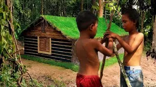 25Days Building a house in the forest