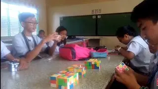 ELEVEN 3x3 VS ONE 4x4 RUBIK'S CUBE RACE