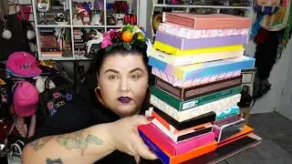 WAR AGAINST MAKEUP PALETTES . NO MORE!!!!!!