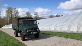 Unimog S 404.1 11 in schneller Fahrt