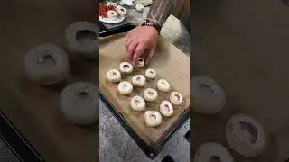 🔥 Запечённые фаршированные шампиньоны.