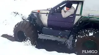 Вездеходная катуха на Кольском.