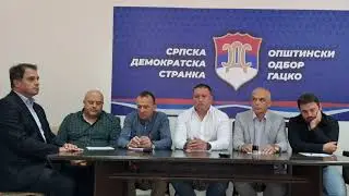 ПОТПИСИВАЊЕ КОАЛИЦИОНОГ СПОРАЗУМА: Гацко у сигурним рукама.