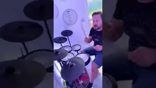 Hand to feet drum fill! A great fill for those looking to bring in the feet!