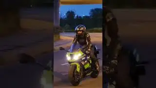 #motolife #automobile #motorcycle #helment #smartphone #bike #zx10r #lifemoto #kawasaki