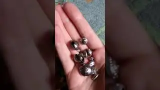 Perlen sortieren sorting beads #shorts #diy #sort #sortby #sortieren #beads #perlen #satisfying
