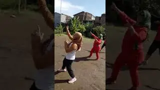 senam maumere