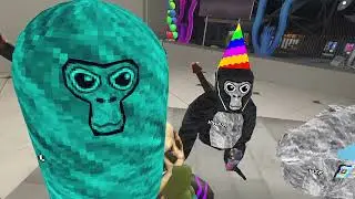 Playing minigames with random people that became fans mic still dont work