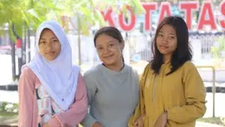 MEREKA BERTIGA CEWEK TASIK😍