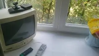 Таня делает самокрутку - Скетч
