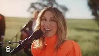 Delta Goodrem - Tenterfield Saddler / Keep Climbing / The Power (2021 Performance)