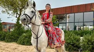 Қазақ қызы Әзербайжанда 😊  #showmeazerbaijan