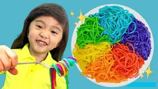 TRAVIS PRETEND PLAY NOODLES WITH DADDY YAN | Travis in WONDERLAND